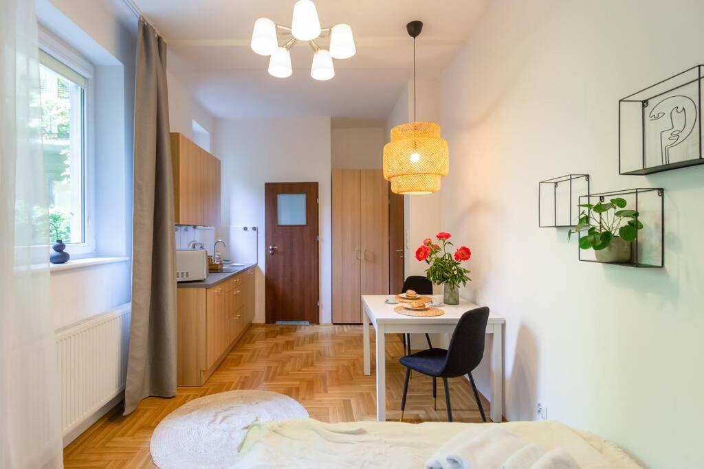 May C Studio W/Balcony Krakkó Kültér fotó